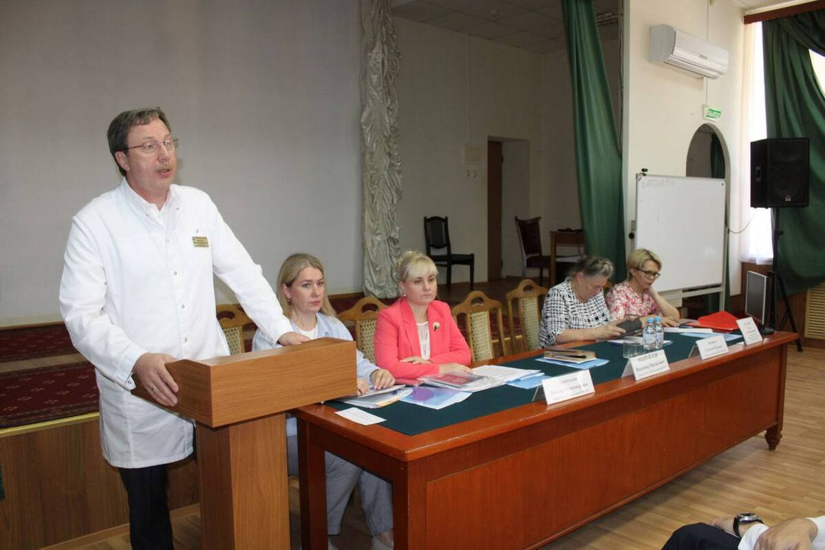 В Московской областной больнице имени профессора Розанова В.Н. состоялась внеочередная профсоюзная конференция