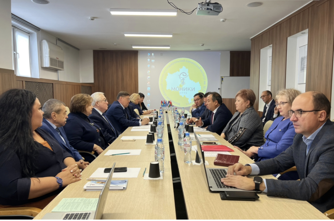 Председатель МООП РЗ РФ Нина Суслонова встретилась с лидерами профсоюзов здравоохранения стран Содружества