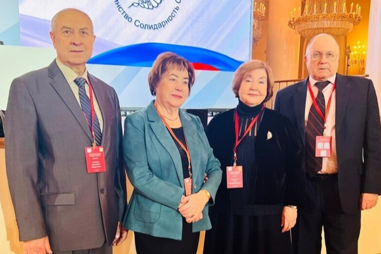 Председатель Обкома Нина Суслонова вошла в число делегатов XIII съезда ФНПР
