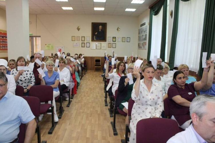 В Московской областной больнице имени профессора Розанова В.Н. состоялась внеочередная профсоюзная конференция