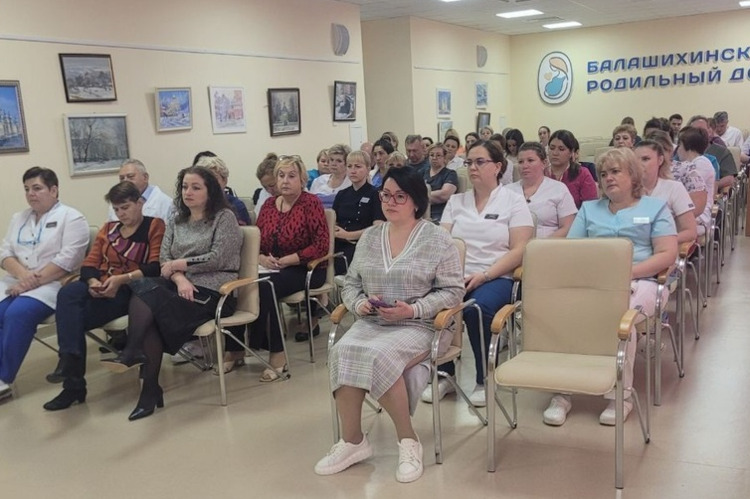 Члены профсоюза Балашихинского роддома обсудили проект коллективного договора